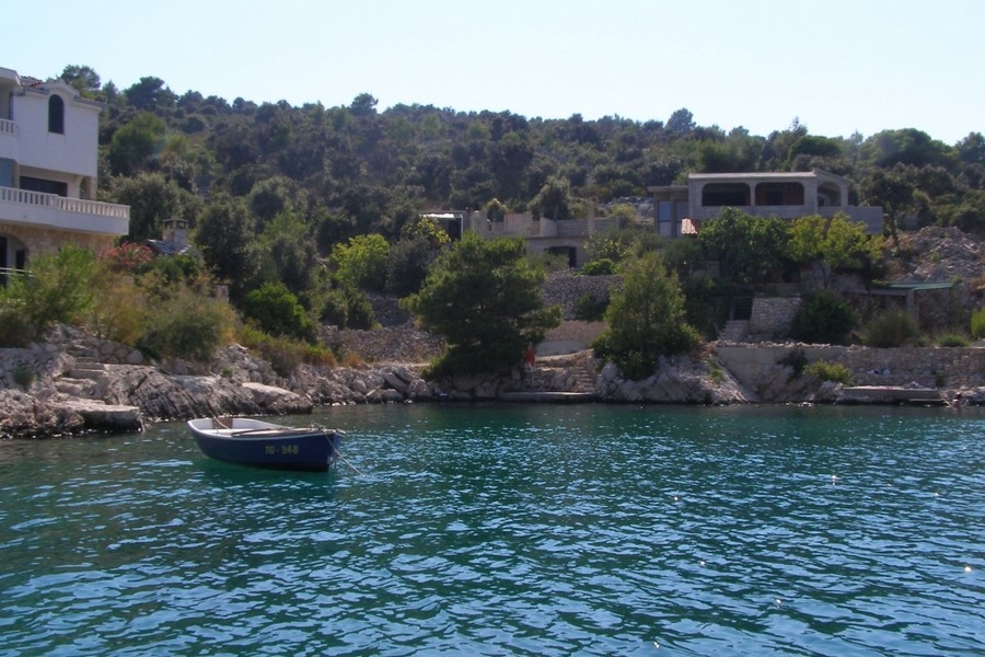 Baugrundstück nahe Strand in Dalmatien