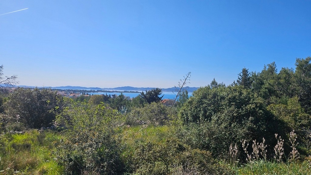 Aussicht vom Grundstück auf Meer und Inseln, Kroatien