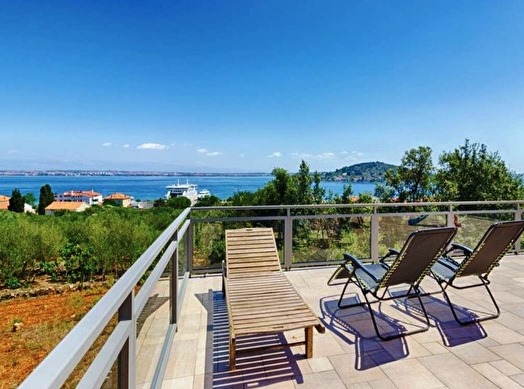 Haus kaufen mit Meerblick in Kroatien - Panorama Scouting H1888 auf der Insel Ugljan.