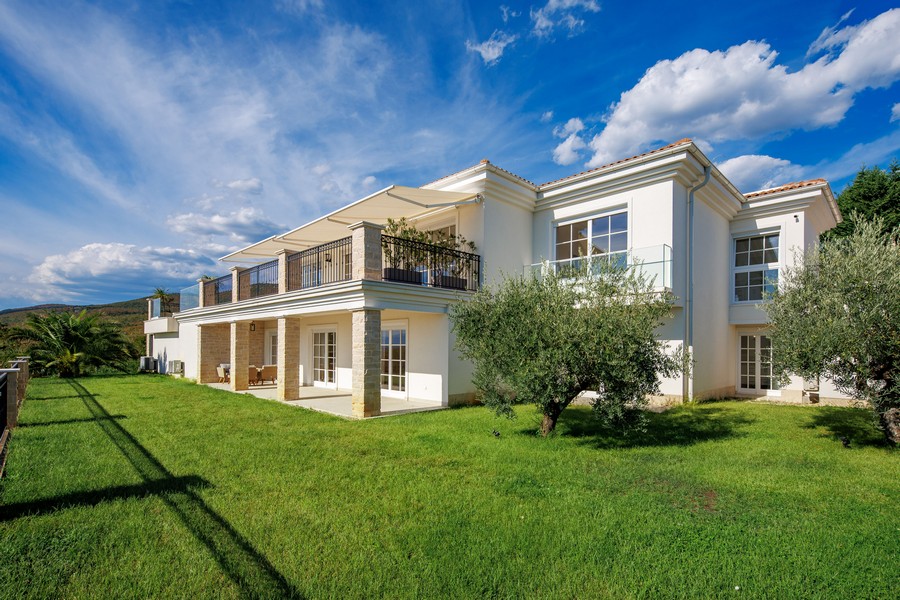 Attraktive Luxusvilla mit Meerblick und Pool in Kroatien zum Verkauf - Panorama Scouting H1919.
