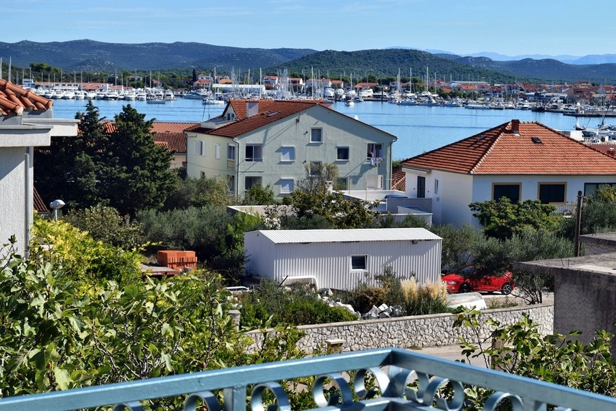 Immobilien Kroatien - Insel Murter + Tisno, Haus Panorama Scouting H2173