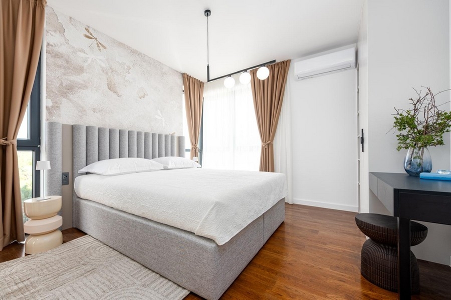 Modernes und gemütliches Schlafzimmer der Immobilie H2489.