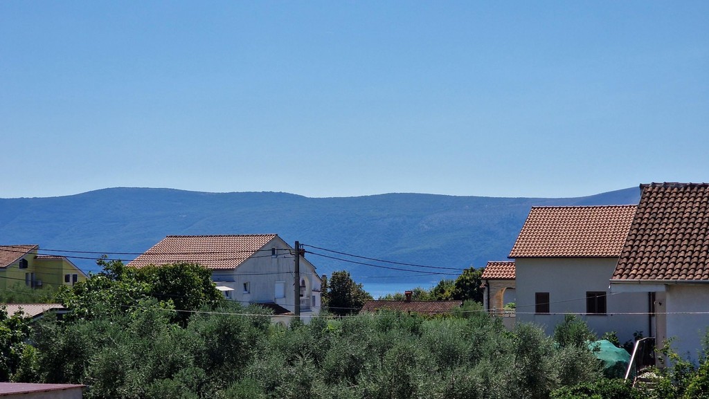 Moderne Villa mit Pool und Meerblick bei Krk