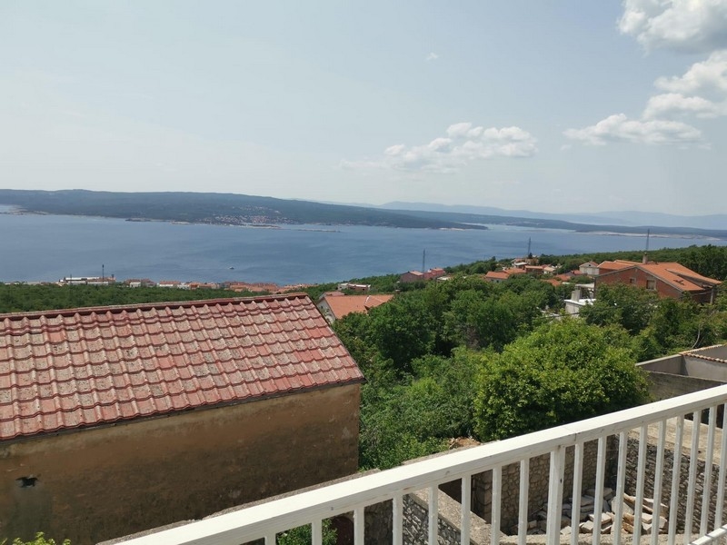 Balkon mit Meerblick des Reihenhauses H2620 in Crikvenica, Kroatien - Panorama Scouting. 