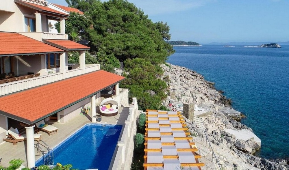 Immobilien in der 1. Reihe zum Meer in Kroatien - Panorama Scouting H2689 auf Korcula.