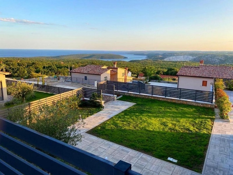 Hochwertiges Mehrfamilienhaus mit Panorama Meerblick - H2856