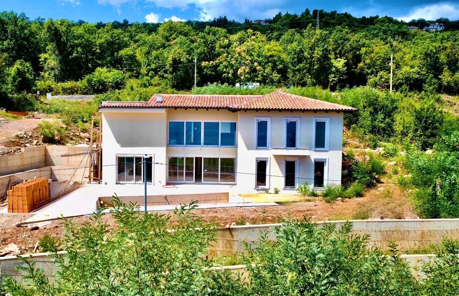 Luxusvilla in attraktiver, ruhiger Lage - Panorama Scouting Immobilie H3434.