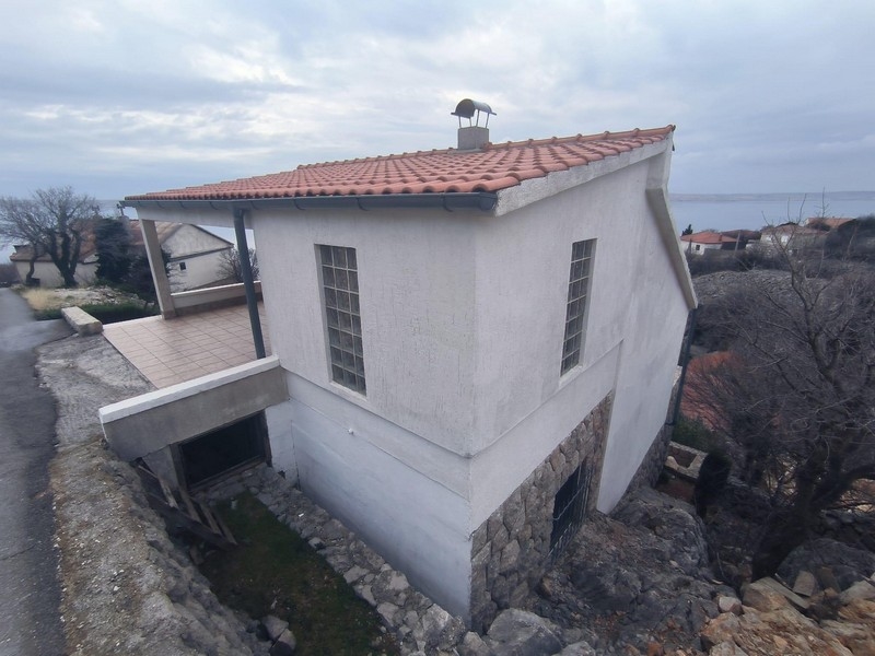 Haus nahe dem Meer in der Region Baric Draga bei Karlobag, Kroatien.