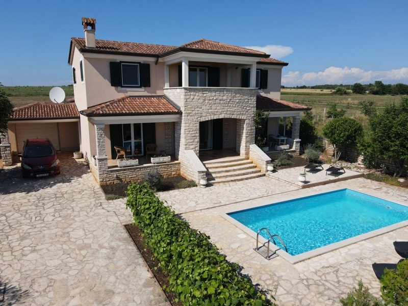 Haus mit Pool kaufen in Istrien - H3582 Panorama Scouting.