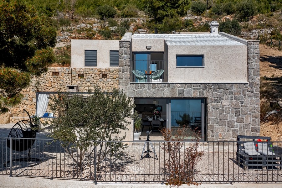Steinvilla im modernen Stil kaufen in Kroatien - Panorama Scouting H3649.