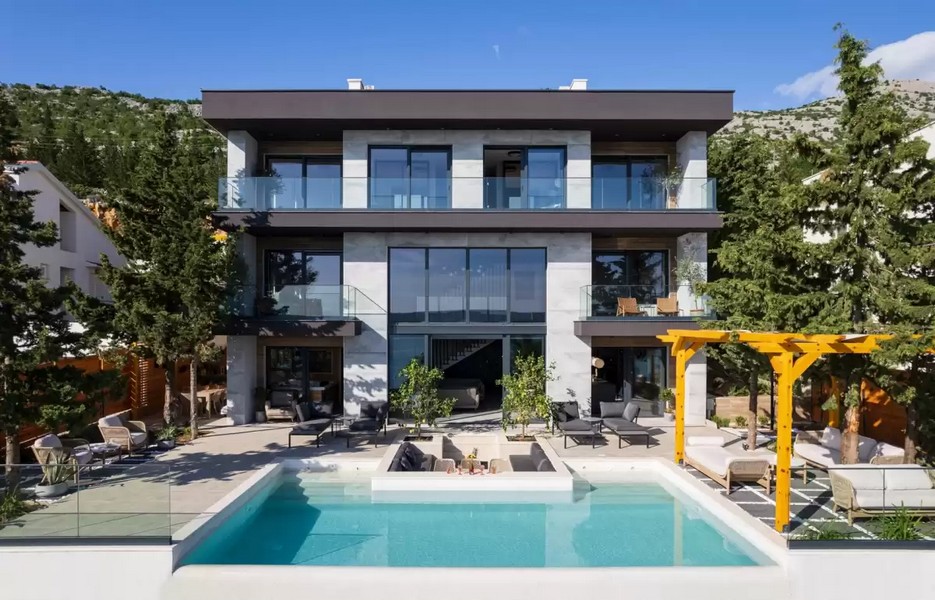 Villa mit Pool kaufen Kroatien.