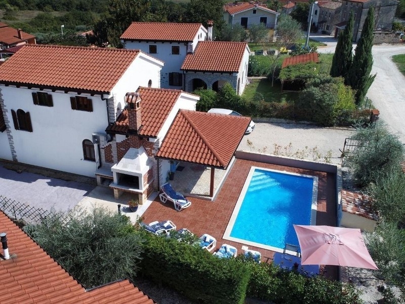 Steinhaus mit Pool kaufen Istrien - Panorama Scouting H3722