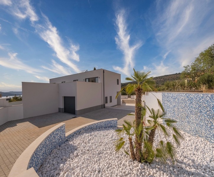 Luxusvilla zum Verkauf in Kroatien - Panorama Scouting H3735.