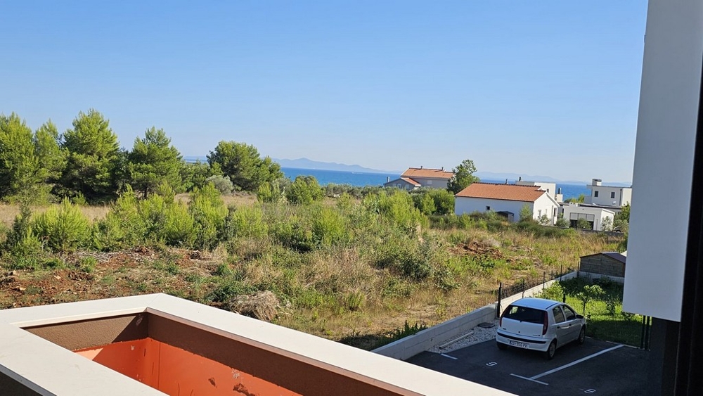 Blick von der Dachterrasse auf Meer und Umgebung - Villa H3778 in Privlaka.