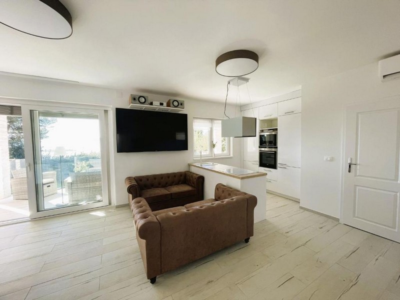 Wohnbereich mit offener Küche