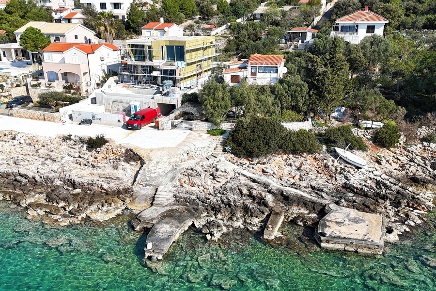 Immobilie in der 1. Reihe zum Verkauf in Kroatien - Panorama Scouting.