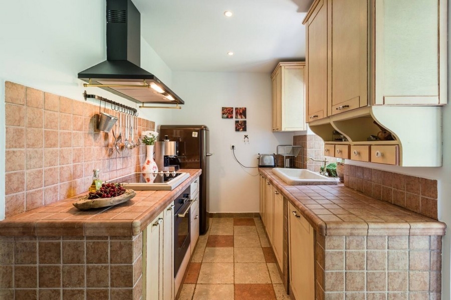 Mediterrane Küche im traditionellen Stil.