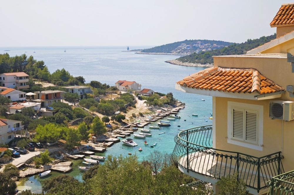 Häuser mit Meerblick kaufen in Kroatien - H3910 Rogoznica.