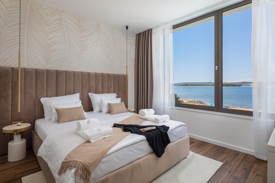 Schlafzimmer mit Meerblick