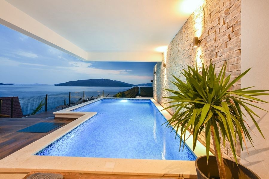 Luxusvilla mit Pool und Meerblick auf Ciovo