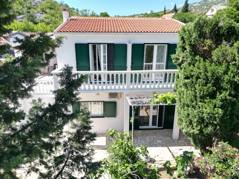 Haus am Meer in der Kvarner Bucht, Kroatien.