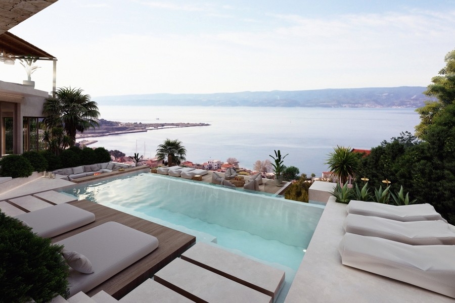 Infinity-Pool mit Meerblick vor exklusiver Villa in Kroatien