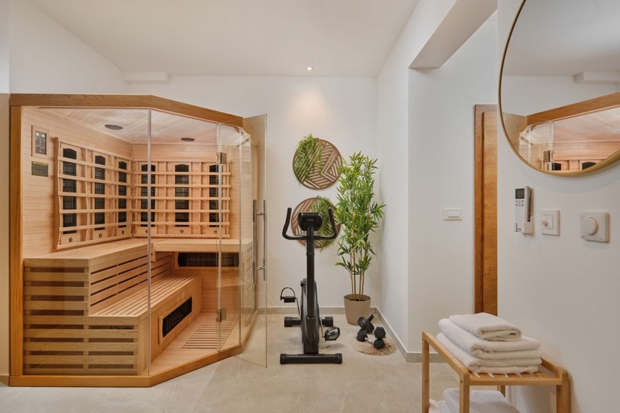Sauna und Fitnessbereich