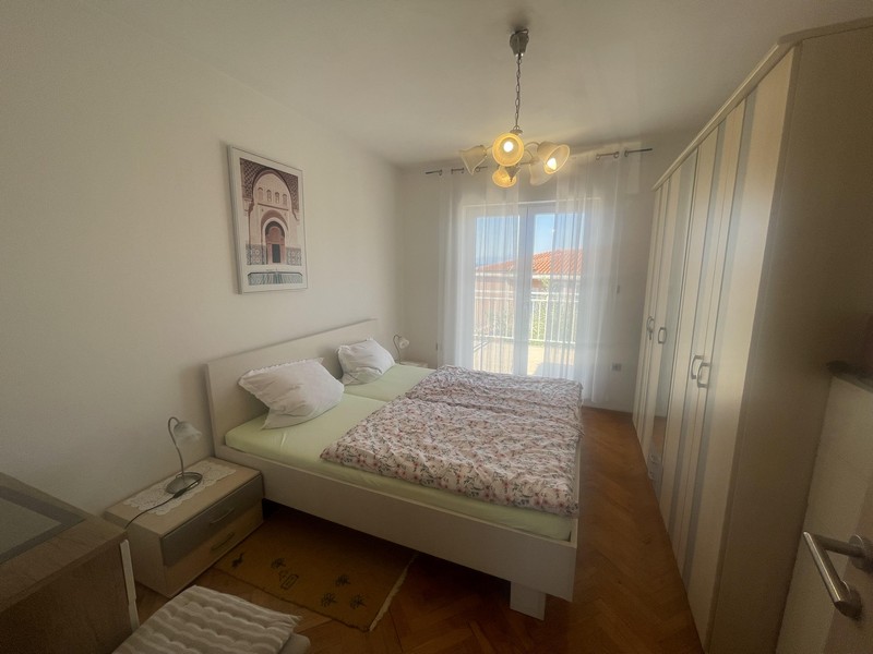 Schlafzimmer mit Doppelbett in Kroatien