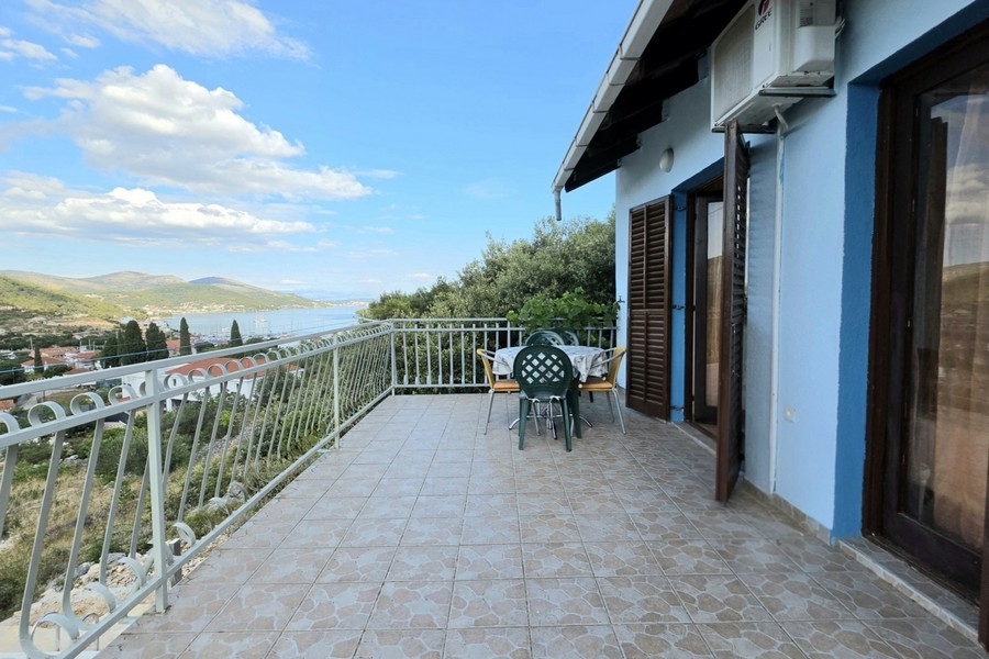 Terrasse mit Meerblick