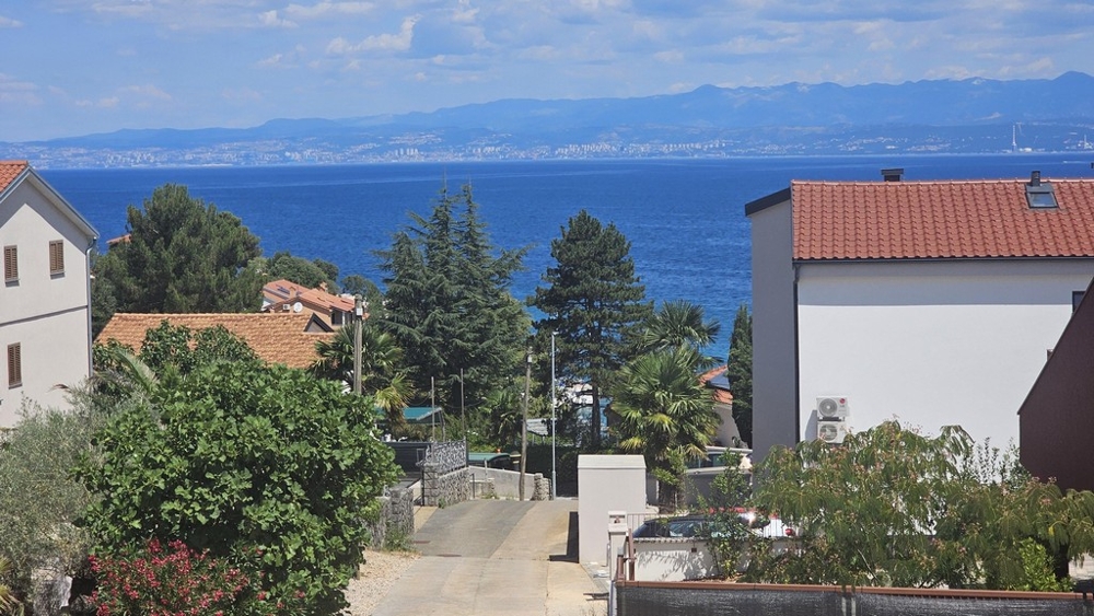 Blick auf das Meer von der Immobilie in Kroatien