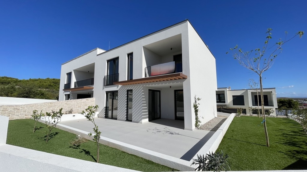 Haus kaufen in Kroatien - Doppelhaushälfte mit Garten in Vodice