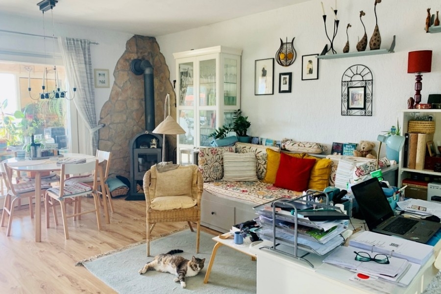 Wohnzimmer mit Kaminofen
