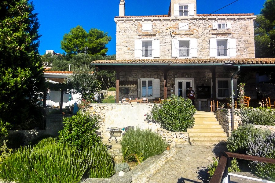 Renoviertes Steinhaus mit Garten auf der Insel Losinj