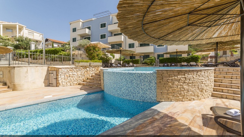 Appartements mit Swimmingpool in Kroatien kaufen - Panorama Scouting Immobilien.