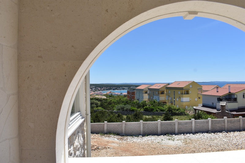 Meerblick der Appartements A2056 auf der Insel Pag in Dalmatien - Panorama Scouting Immobilien Kroatien.