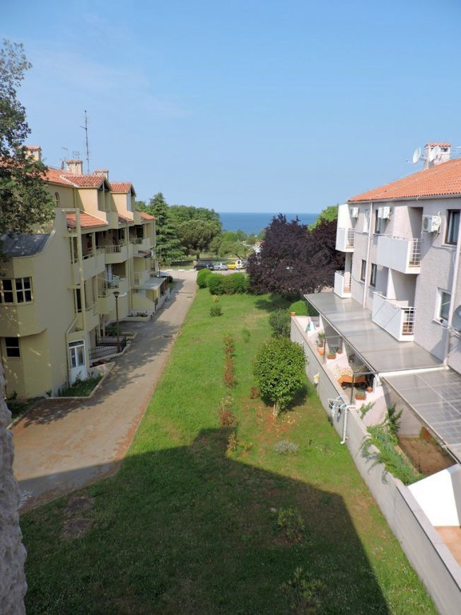 Istrien, Novigrad: Ferienwohnung Mit Balkon