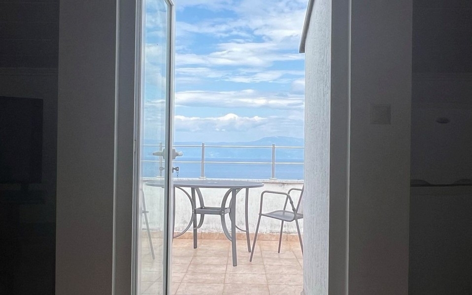 Blick auf das Meer und die Terrasse der Immobilie A2924, Insel Krk.