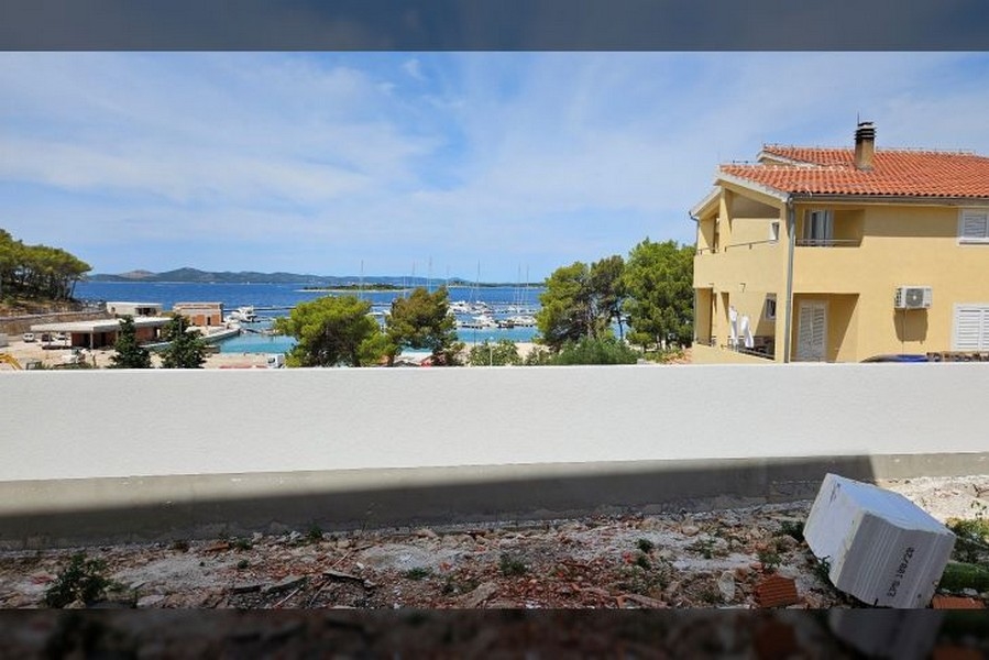 Erdgeschosswohnung mit Garten nur 70 Meter vom Hafen - Panorama Scouting