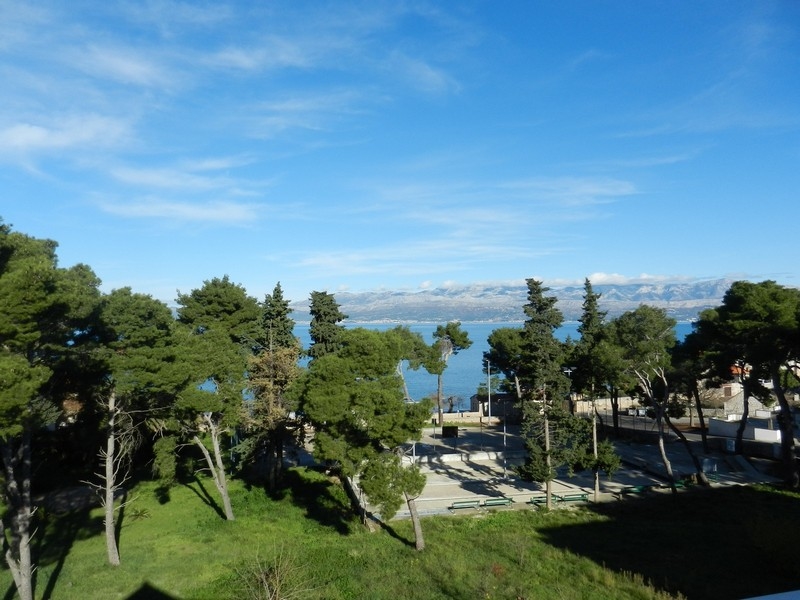 Wohnung mit schönem Meerblick auf der Insel Brac in Kroatien zum Verkauf - Panorama Scouting.