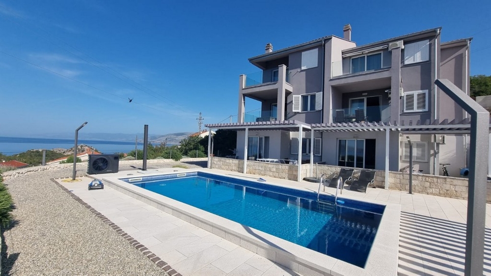 Wohnung mit Swimmingpool kaufen in Kroatien - Panorama Scouting A3079.