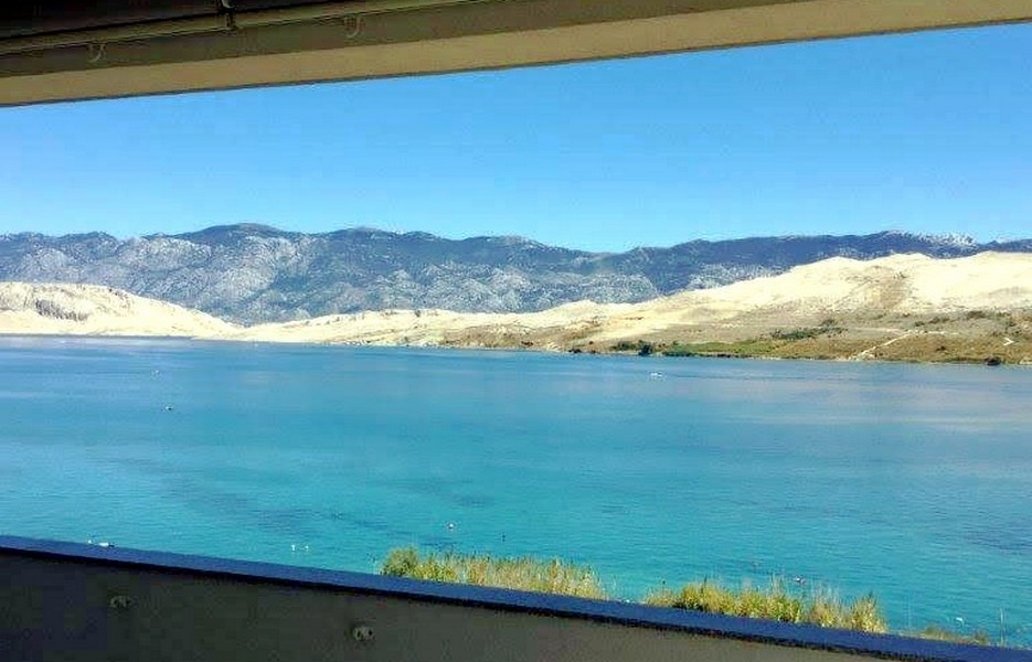 Wohnung nahe dem Meer auf der Insel Pag in Kroatien zum Verkauf - Panorama Scouting.