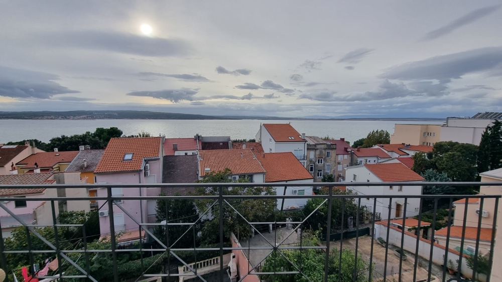 Meerblick vom Balkon der Wohnung A3103, die in Kroatien zum Verkauf angeboten wird.