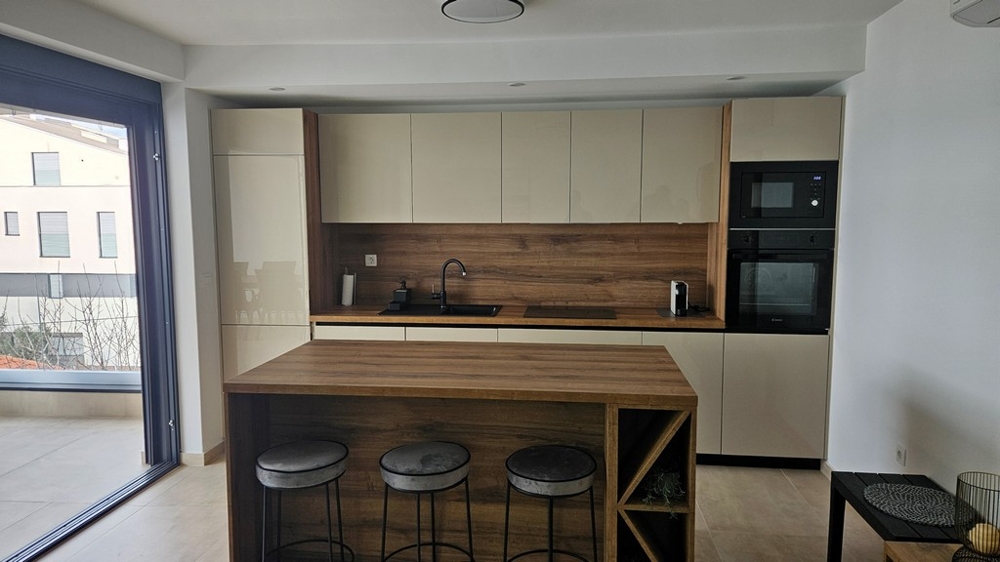 Küche im modernen Penthouse A3214