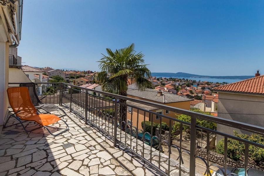 Immobilien Kroatien, Appartement mit Meerblick - Terrasse mit Aussicht