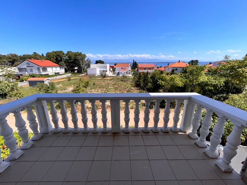 Terrasse mit wunderschönem Meerblick - Immobilie A3354 in Kroatien.