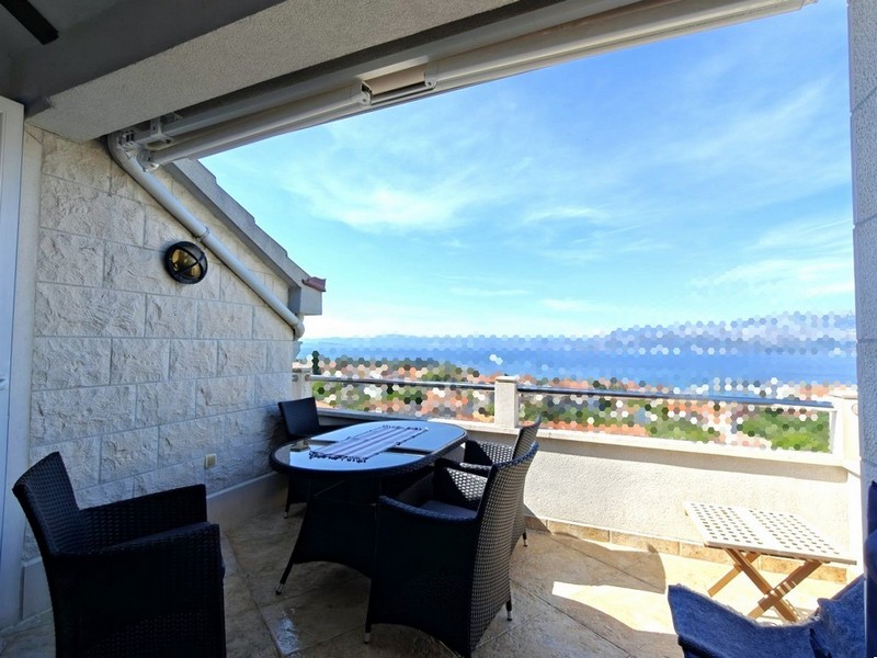 Wohnung auf der Insel Brac in Kroatien kaufen - Panorama Scouting A3667.