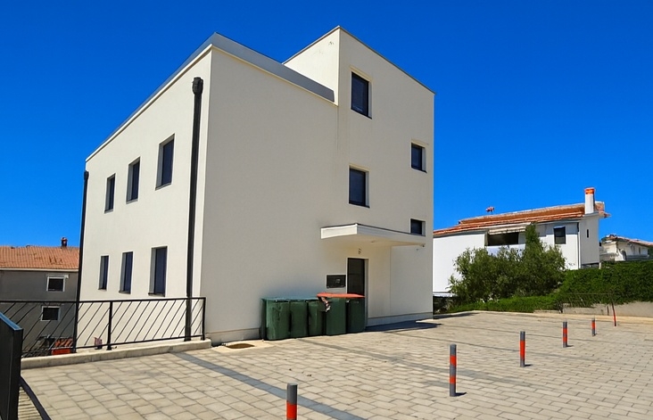 Penthouse mit Dachterrasse in Kozino, Kroatien kaufen.