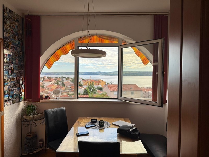 Blick vom Essbereich auf das Meer - Immobilie A3738 in Kroatien.