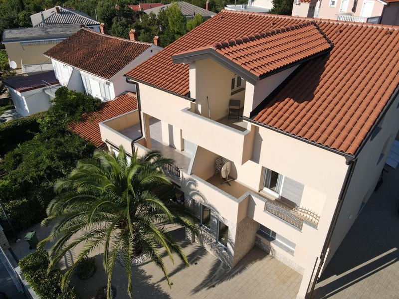 Dachgeschosswohnung zum Kauf in Kroatien.