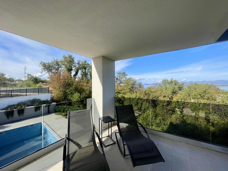 Wohnung mit Blick ins Grüne und bis zum Meer - Immobilie A3780.